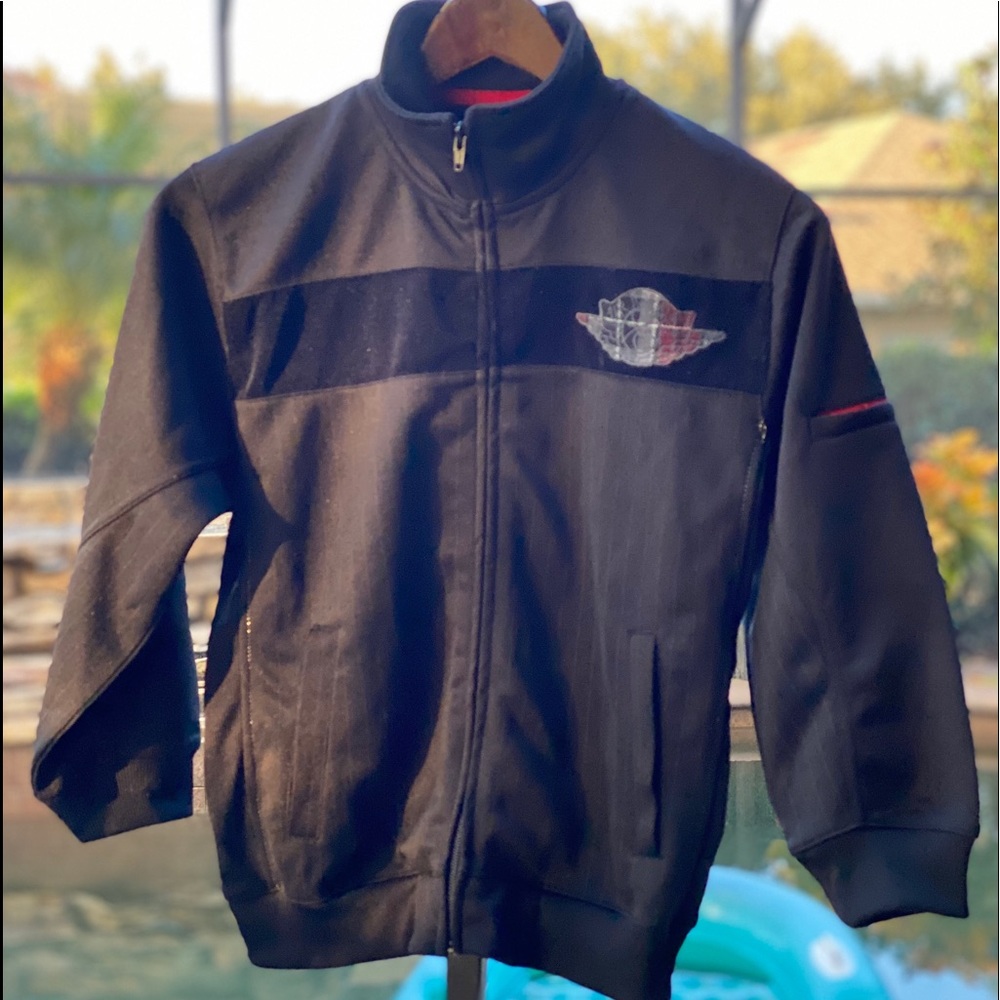 NIKE AIR JORDAN BOYS JACKET‎ SMALL BLACK